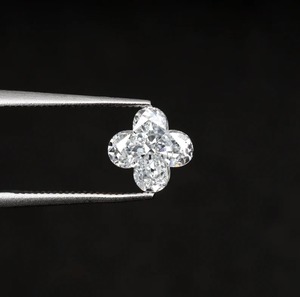 1,0 CT 6,8 MM Lab Grown VVS Clarity Floral Diamond Anillo de compromiso Corte único Regalo de joyería personalizado para ella Certificado IGI - Product Image 6