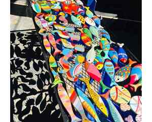 Poisson en bois finition naturelle pour thèmes nautiques Poisson en bois à suspendre au mur, parfait pour les centres de villégiature ou les espaces de vie, l'exportation de design - Product Image 6