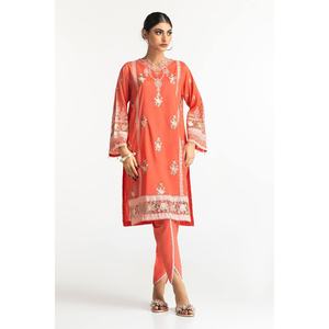 IUSTTS-170 Blusa de Gasa Bordada con Mangas Tres Cuartos y Shalwar Tulipán - Product Image 3