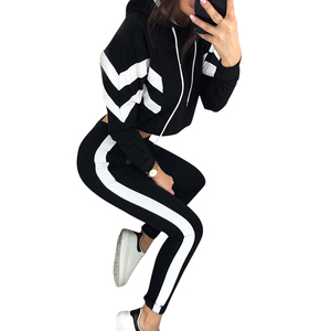 Chándal de 2 piezas con logotipo personalizado para mujer, ropa deportiva para correr - Product Image 3
