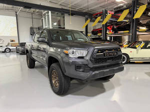 Toyota Tacoma Trail 2023 d'occasion en excellent état - Product Image 4
