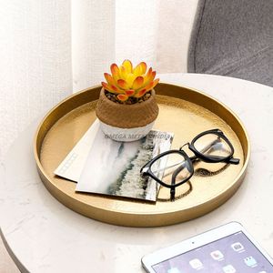 ถาดเสิร์ฟสีทองหรูหราพร้อมพื้นผิวพื้นผิวพื้นผิวและดีไซน์ซ้อนกันสำหรับการแสดงขนมและเพิ่มการตกแต่ง - Product Image 3