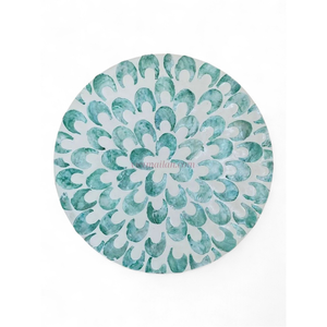 แผ่นรองจานทรงกลมลายมุกสมัยใหม่ สำหรับร้านค้าปลีกและธุรกิจโรงแรม ของตกแต่งโต๊ะจากเปลือกหอยธรรมชาติ จำหน่ายจำนวนมากจากเวียดนาม - Product Image 1