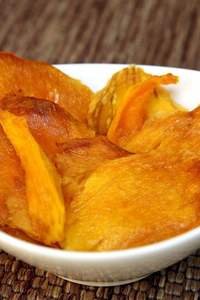 Delicious <b>Sweet</b> Dried Mango, Wholesale Price 100% Pure Organic Dried Mango Slice Whole Mango Fruit - Product Image 2