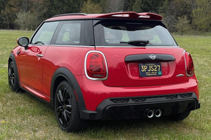 Mini Cooper John Cooper Works 2024 Usado en Perfectas Condiciones - Product Image 4