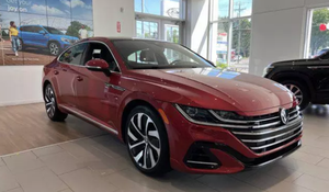 Auto Usata in Ottime Condizioni 2022 <span class=keywords><strong>Volkswagen</strong></span> <span class=keywords><strong>Arteon</strong></span> 2.0T SEL R-Line 4Motion Sedan, Spedizione in Tutto il Mondo - Product Image 5