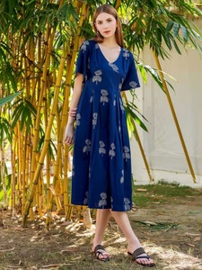 Main indienne bloc coton robe courte personnalisé mariée mariage lune de miel robe cadeau été porter imprimé floral robe cadeau pour elle - Product Image 4