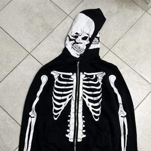 Sudadera con capucha con cremallera de lana de invierno con estampado de esqueleto unisex Diseño elegante cómodo de alta calidad Lo mejor para uso regular - Product Image 5