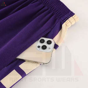 ชุดบาสเก็ตบอลผ้าโพลีเอสเตอร์ 100% ระบายอากาศได้ดี พร้อมชื่อทีมแบบกำหนดเอง ดีไซน์ระดับมืออาชีพ สำหรับผู้ใหญ่ทุกเพศ ราคาดีที่สุด บริการ OEM - Product Image 2