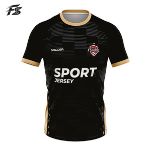 Maillot de football personnalisé à motif à carreaux or et noir, tenue de performance haut de gamme pour clubs de football premium avec numérotation personnalisée - Product Image 2