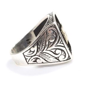 Anillo de Plata de Ley 925 para Hombre con Intrincado Escritorio Gktrk Grabado en el Borde, Joyería Cultural Coleccionable - Product Image 3