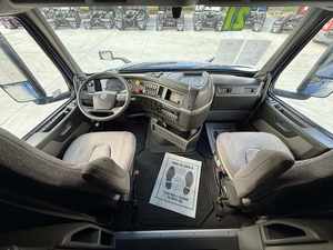 รถบรรทุกหัวลาก VNL64T760 ปี 2021 สภาพดีเยี่ยม พร้อมส่งทั่วโลก บริการจัดส่งถึงบ้าน - Product Image 2