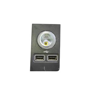 อินเทอร์เฟซเชื่อมต่อ USB/ENTRANCE AUX สำหรับรถยนต์ Skoda Kodiaq Series (17>) - Product Image 1