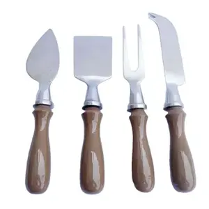 Juego de rebanador de mantequilla y cuchillos de queso en acero inoxidable con mango de madera Accesorio de vajilla perfecto para un servicio elegante - Product Image 1