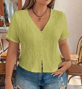 <b>Women'S</b> Loose <b>White</b> <b>Shirt</b> with a Summer Floral Pattern And a V-Neck Batwing Sleeve Design. - Product Image 3