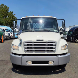 Camión de Plataforma Plana USADO de 24 pies, Modelo 2020 M2 106, en Excelente Estado - 240HP, Transmisión Automática de 6 Velocidades, Envío a Todo el Mundo - Product Image 1