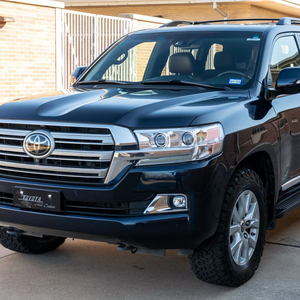 Voiture d'occasion de qualité abordable, Toyota Land Cruiser 2018, conduite à gauche - Product Image 1