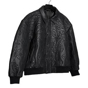 แจ็คเก็ตวาร์ซิตี้แบบใหม่สำหรับทุกเพศ สไตล์นักศึกษา พร้อมโลโก้ด้านหน้าแบบกำหนดเอง กันน้ำ เหมาะสำหรับสวมใส่ลำลอง - Product Image 4