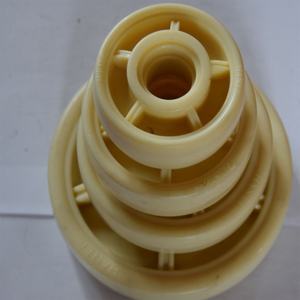 新型聚氨酯弹性体浇注机 三组份高精度，用于聚氨酯注塑工程和制造厂 - Product Image 5