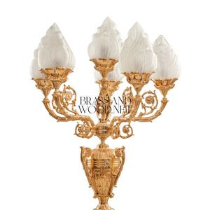 Candélabre de sol en laiton antique et marbre vert avec cinq bras ornés Lampe sur pied de luxe faite à la main avec décoration européenne - Product Image 3