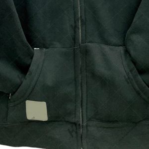 เสื้อฮู้ดผ้าฟลีซพิมพ์ลายโลโก้ตามสั่ง ปักลาย ระบายอากาศได้ดี สำหรับฤดูหนาว แบบยูนิเซ็กส์ สำหรับนักศึกษา ผลิตจากผ้าฝ้าย 100% - Product Image 4