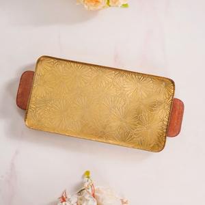 Bandeja DE SERVICIO DE Metal de lujo moderna personalizada Bandeja decorativa multifuncional para boda Ramadán Varios colores Técnicas artesanales - Product Image 5