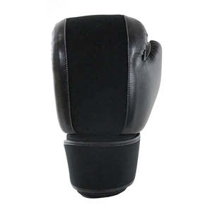 Gants de boxe en cuir avec logo personnalisé, différentes tailles pour l'entraînement en extérieur - Fabricant privé - Product Image 3