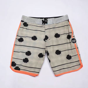 2025 personnalisé hommes Style sportif taille moyenne grande taille été Cargo Shorts ensembles solide motif maille Shorts Logo personnalisé taille élastique - Product Image 4