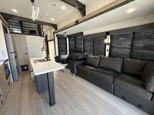 Usado 2026 Forest River Campsite Resort 3-9-J-D en venta - Product Image 4