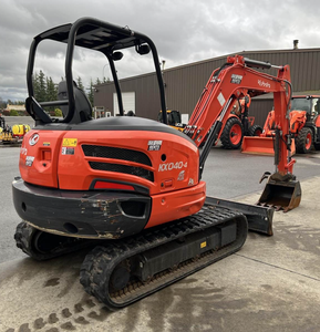 Mini-excavatrice hydraulique Kubota KX040-5 de qualité supérieure 2022, excavatrice compacte sur chenilles 4T avec cabine fermée pour l'excavation - Product Image 1