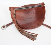 Grosir tas selempang kulit kerbau Vintage buatan tangan tas Messenger mode Mini dekorasi tali belanja untuk pria wanita