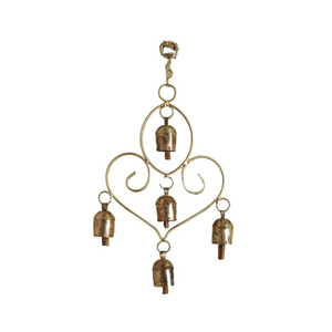 Cloches murales élégantes en forme de cœur cloches suspendues en métal doré de qualité supérieure parfaites pour les décorations de jardin au meilleur prix - Product Image 5