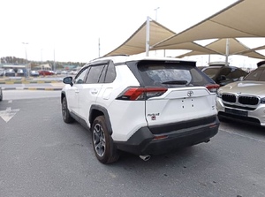 Toyota RAV4 XLE 2.5L 2024 Usado, 270hp, 4x4, Gasolina, 2 Ejes, 4 Cilindros, Euro 6e, Transmisión Automática, Volante a la Izquierda - Product Image 4