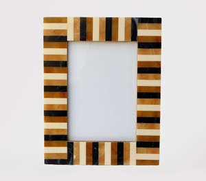 Luxury Artisanal Horn And Resin <b>Photo</b> <b>Frame</b> Collection Horizontal Stripe And Rustic Block Inlay Designs Decorative Unique - Product Image 1
