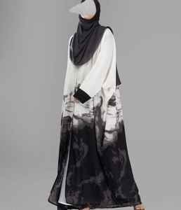 Abaya maxi ouverte sur le devant de haute qualité avec un design élégant à fermeture éclair Style modeste Tenue confortable et design fluide - Product Image 3