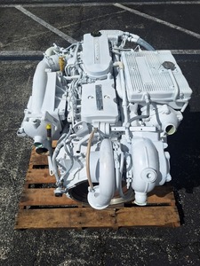 Nouveau moteur diesel marin hors-bord Cummins Marine QSB6.7 305HP carburant électrique et à essence pour la navigation de plaisance - Product Image 3