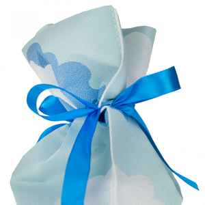 Bolsa de Regalo Ecológica de Tela 30x45cm con Estampado de Nubes Marca Martom para Regalos - Product Image 2