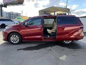 TOYOTA SIENNA XLE 2022 USADA, 8 PASAJEROS, 4 CILINDROS, 5.5L, 101,693 KM, 18 ASIENTOS, DIÉSEL, TRANSMISIÓN AUTOMÁTICA - Product Image 5