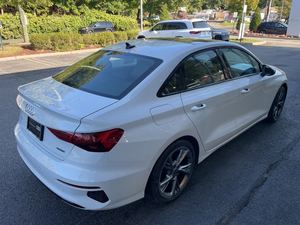 รถยนต์ Audi A8 40 TFSI quattro Premium AWD ปี 2024 สภาพดี พวงมาลัยซ้าย วิ่ง 50,000-75,000 ไมล์ 150-200 แรงม้า - Product Image 4