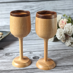 Vaso de vino de madera natural-Artesanal-Hecho para mesas rústicas y sostenibles VIET FARGIMEX - Product Image 2