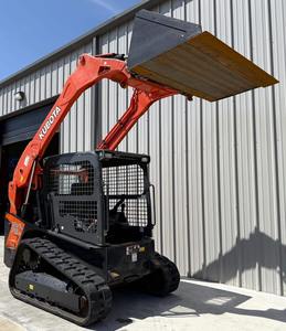 รถตักล้อยาง Kubota SVL75-2 รุ่นใหม่, เครื่องยนต์ดีเซล 74 แรงม้า, ระบบป้องกันการพลิกคว่ำแบบเปิด (Open ROPS), ระบบช่วยเหลือแรงดันมาตรฐาน, พร้อมจำหน่าย - Product Image 2