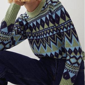 Suéter de Invierno para Mujer 100% Lana, con Logotipo Bordado Estampado, Cuello Redondo, Alta Calidad - Product Image 1