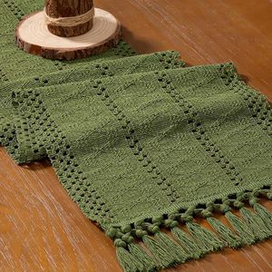 Camino de mesa de macramé grueso hecho a mano con aspecto boho-chic para agregar vibraciones vintage a eventos o mesas diarias - Product Image 4