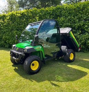 Véhicule utilitaire à essence John Deere Gator XUV835M d'occasion 2025 très demandé à vendre, idéal pour le travail quotidien. - Product Image 5
