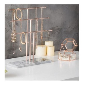 Expositor de Joyería de Diseño Estándar, Color Oro Rosa, 3 Niveles, Hierro, Buena Calidad, Tamaño Personalizado - Product Image 1