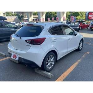 Mazda Demio Mazda2 2015, Auto Compacto con Volante a la Derecha - Product Image 3