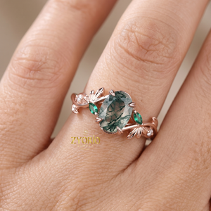 Anillo de Compromiso Ovalado de Ágata Musgosa, Oro de 18K, Anillo de Lujo con Hojas Florales de Ágata Musgosa, Joyería Nupcial Inspirada en la Naturaleza con Acentos de Diamantes - Product Image 1