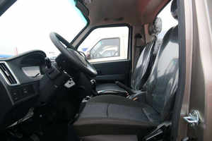 Le camion électrique MNNJ4W 3.5T le plus rapide, voitures électriques d'occasion avec une autonomie de 601-700 km et un moteur de 200-250 kW - Product Image 3