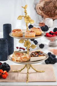 Support à gâteau de luxe à 2 niveaux en métal doré, motif oiseaux et fleurs, plateau de service décoratif pour desserts, idéal pour mariages, fêtes et décoration intérieure - Product Image 6