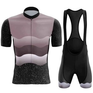 Shorts de cyclisme pour femmes de qualité supérieure, impression par sublimation, taille et nom d'équipe personnalisés, ensembles d'uniformes de cyclisme respirants - Product Image 4